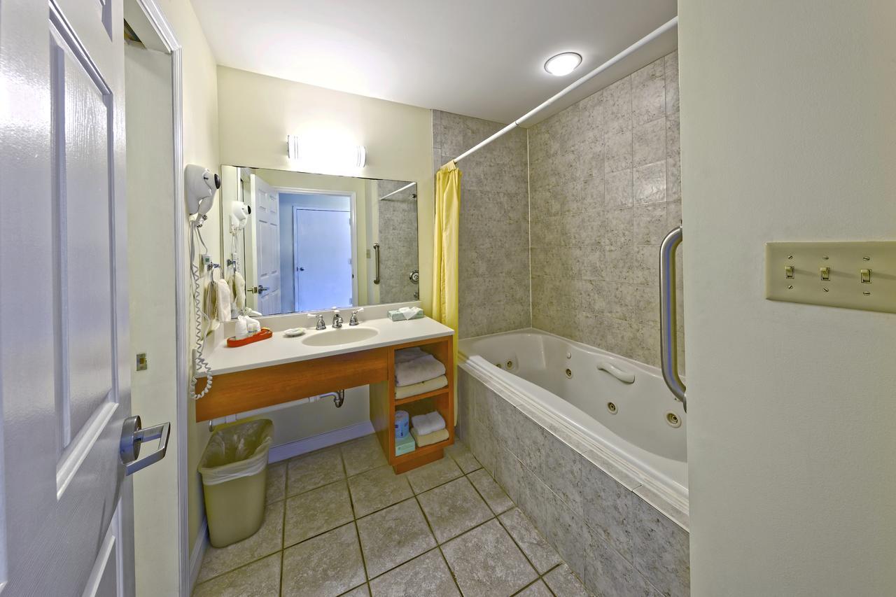 Drifting Sands Oceanfront Hotel Ship Bottom Εξωτερικό φωτογραφία